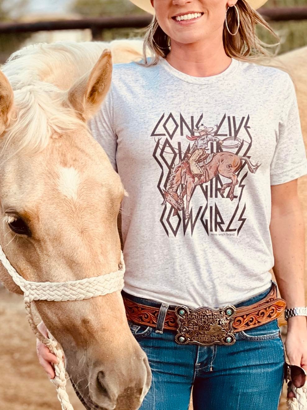 Long Live Cowgirls - Super Soft T-Shirt